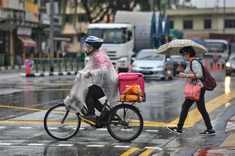 singapore rainy weather